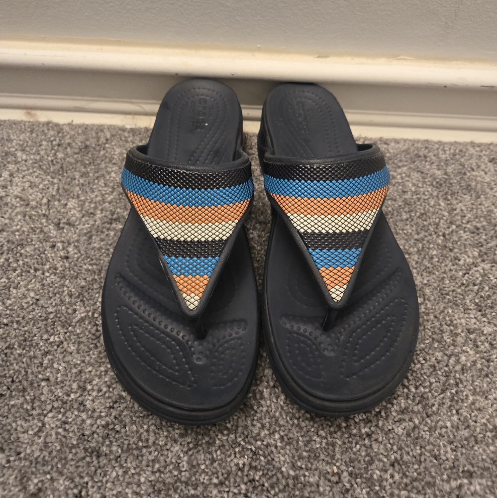 Women's Croc slippers size 8